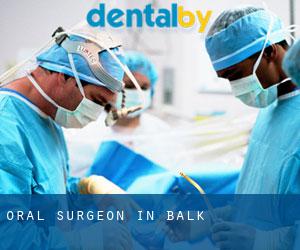 Oral Surgeon in Balk