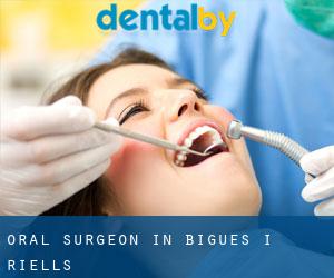 Oral Surgeon in Bigues i Riells